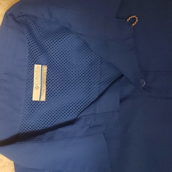 COLUMBIA PFG Blue Short Sleeve Button Down Snap Top Large - Picture 2 of 7